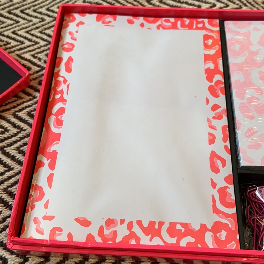 Stationary Set - Picture 2 of 4